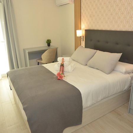 Alojamiento Beethoven Luxury Malaga Ngoại thất bức ảnh